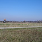 Blick von außen auf Auschwitz II